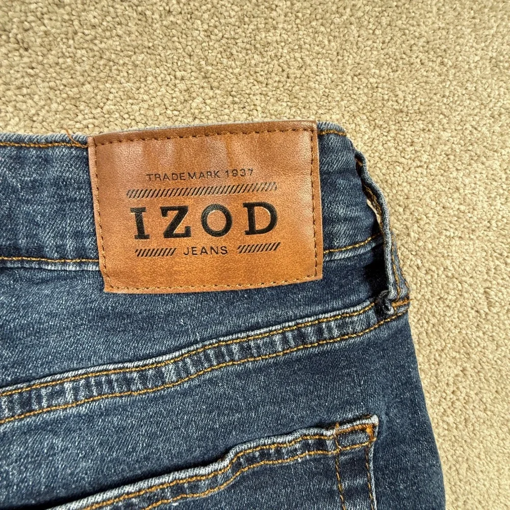IZOD Straight Fit Mens Jeans Medium Wash Blue Denim 30x30